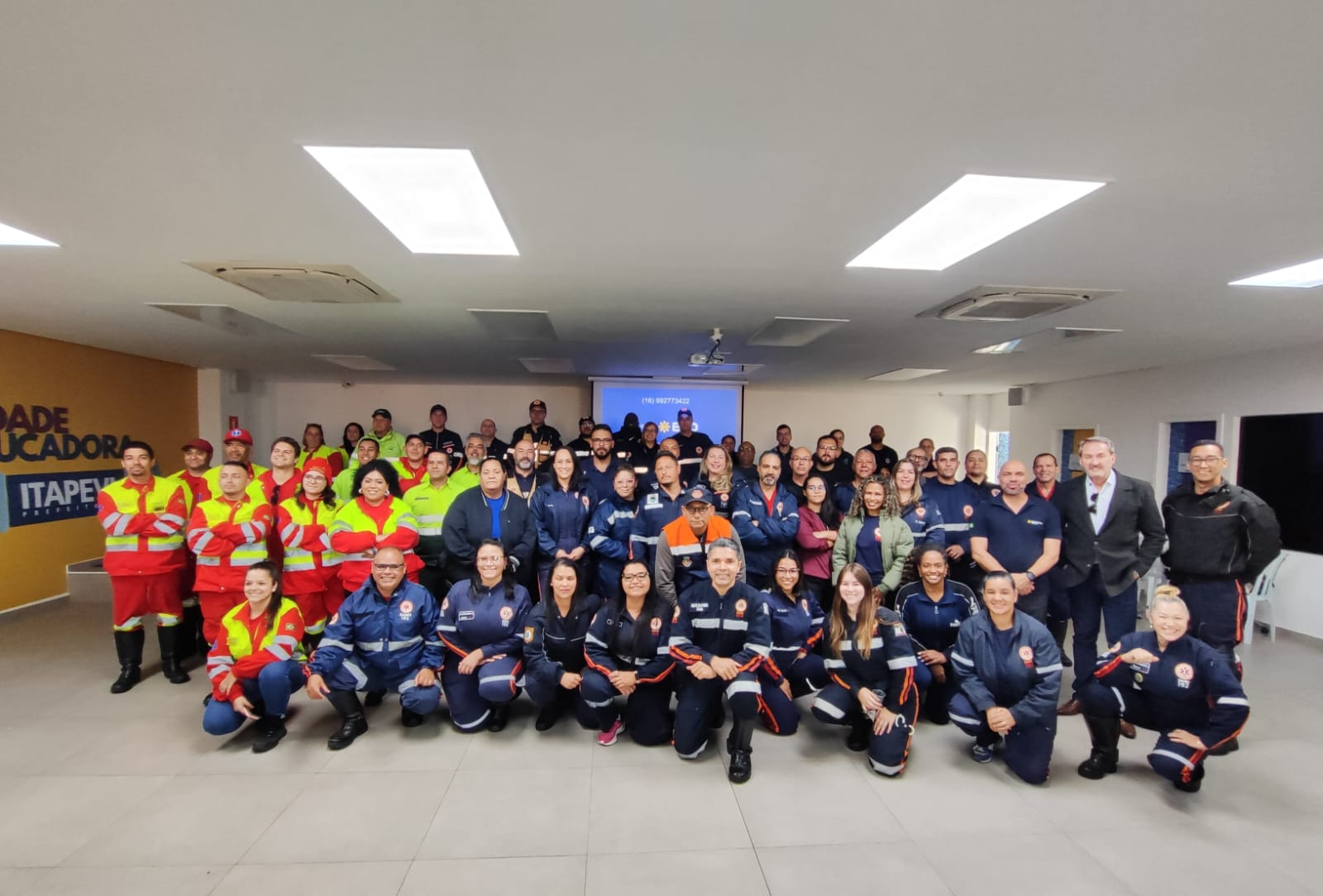 Turma de profissionais em formação com a P&N Emergências